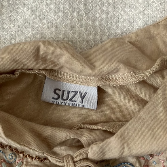 Tunic tank top with embroidery and bead design - Picture 5 of 6